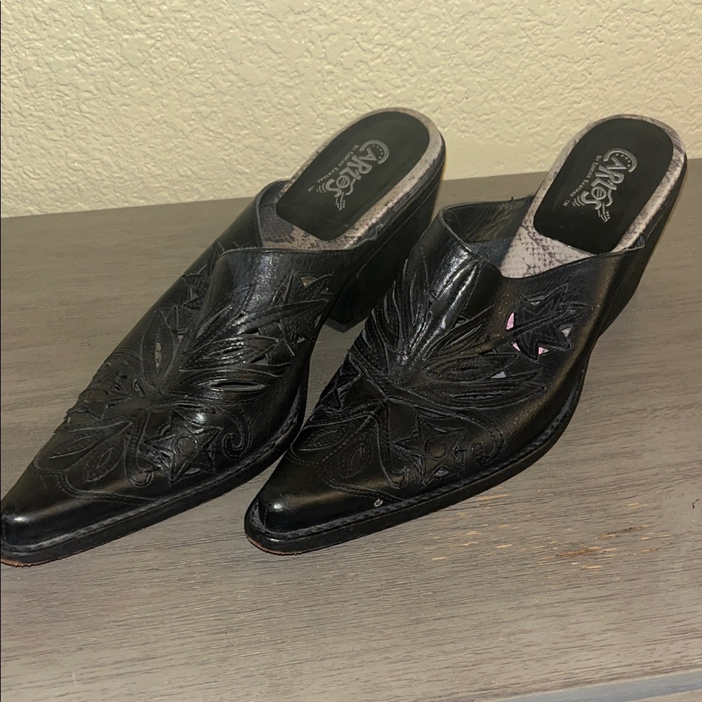 Carlos Santana Black Leather Mules